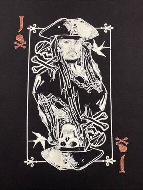Black Graphic Pirate Playing Card Tee White and Rust Print pirates of Caribbean